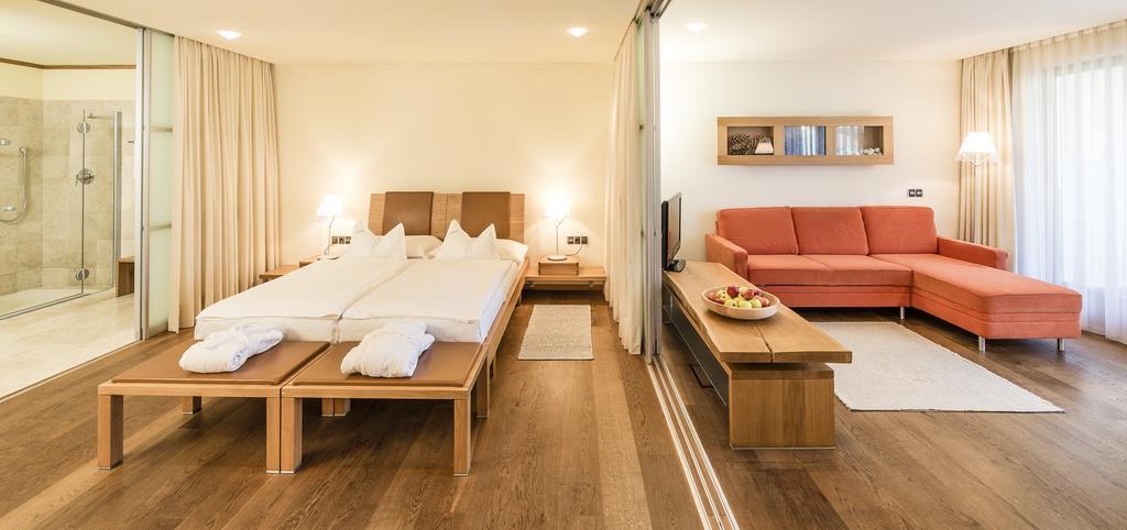 Schgaguler Hotel Castelrotto Ngoại thất bức ảnh